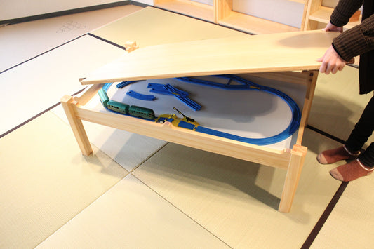 Furniture that can effectively utilize space even in small homes