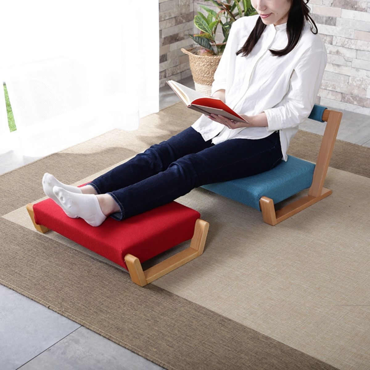 ZAGAKU Floor Chair | Washable, Stackable, Low-VOC | Made in Ōkawa, Japan