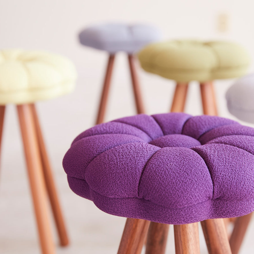 MONACA stool that looks like Japanese sweets, sakura, cute