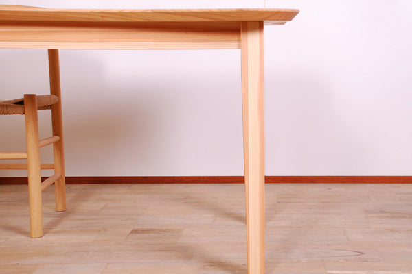Japanese cedar clover shaped dining table