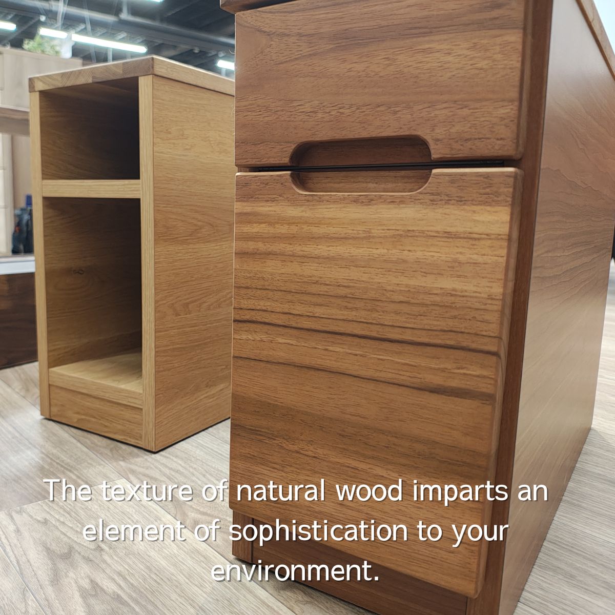 Oka｜Solid Wood Side Table — Japanese Craftsman-Built, Fully Assembled